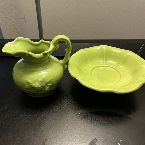 Vintage McCoy Like pitcher bowl and basin - Picture 3 of 4